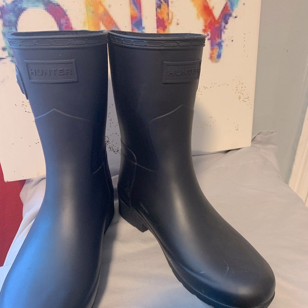 NWOT Hunter rain boots new condition